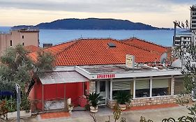 Villa Aleksandra - T